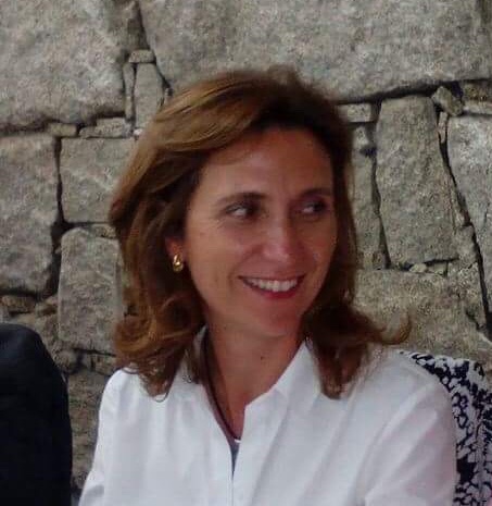 Dra. Ana Vieira - Clinica Médica da Foz